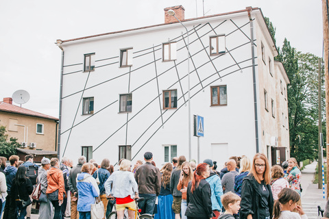山田 悠《Sun of the City (Tartu)》