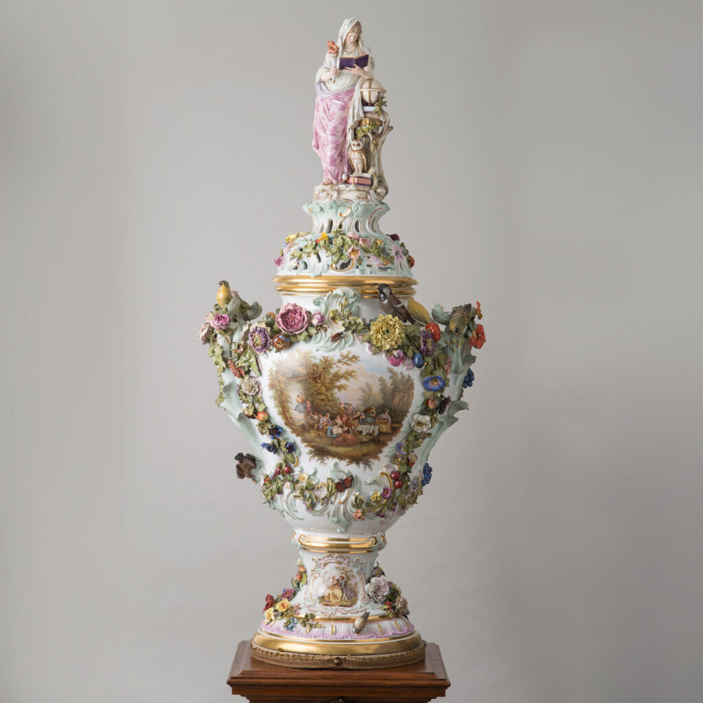  《ポプリ壺「科学」》マイセン