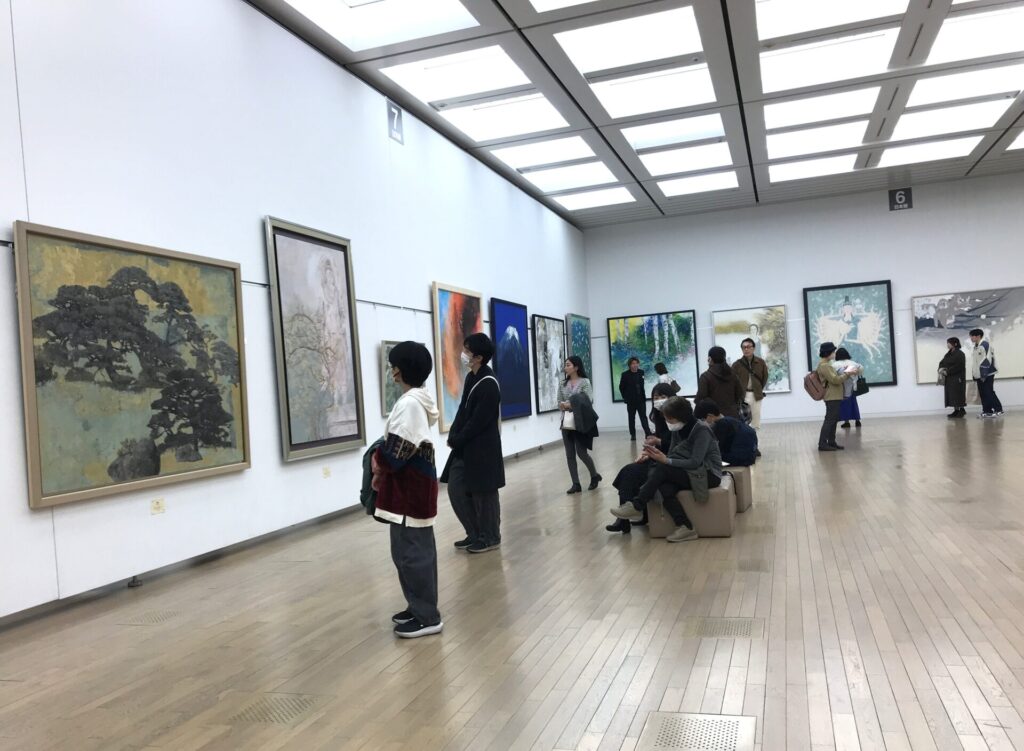 日展会場風景 日本画 2025年