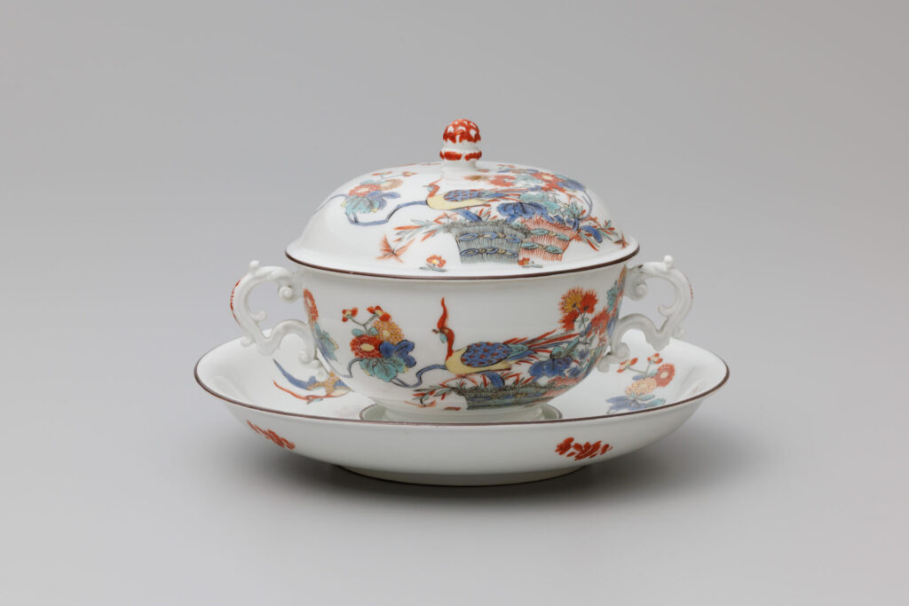 色絵柴垣鳳凰文粥鉢・受皿　マイセン　1740～1750年代頃　個人蔵