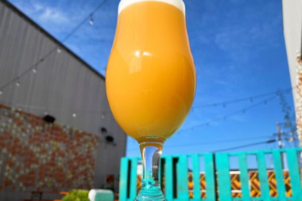 出典：MODERN TIMES BEER,http://www.moderntimesbeer.com/